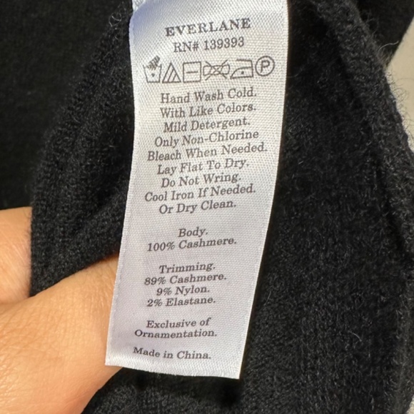 Everlane Black Cashmere Polo Dress - Picture 6 of 7